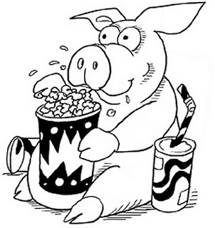 Un cochon qui mange du popcorn
