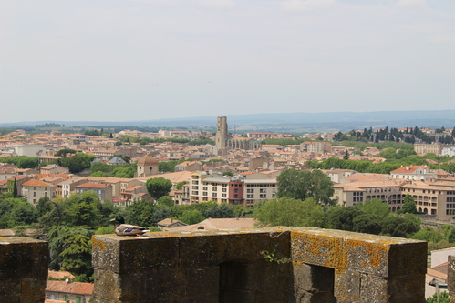 Carcassonne - la ville basse depuis les remparts