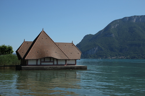 Maison sur le lac d'Annecy